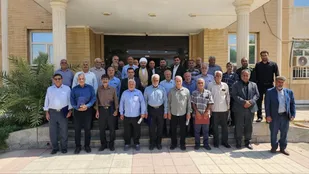 گتوند با تجلیل از رزمندگان دفاع مقدس، پرچم ایثار و شهادت را برافراشت