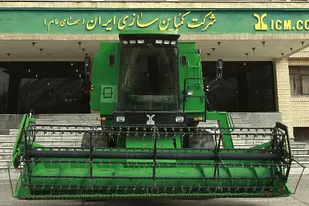 آمریکا شرکت کمباین سازی اراک را تحریم کرد / خود باوری و خود اتکایی رمز پیروزی در جنگ اقتصادی