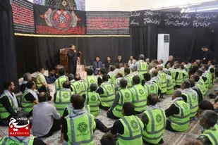 حضور در مراسم وداع با قائد شهید تجدید بیعت دوباره با آرمان&zwnj;ها شهدا است