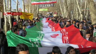 راهپیمایی ۲۲ بهمن مردم بسطام در جشن انقلاب