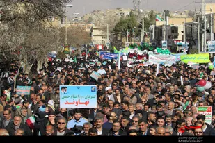حضور پرشور مردم نهاوند در راهپیمایی ۲۲ بهمن