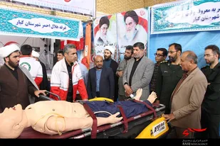 افتتاح نمایشگاه اقتصاد مقاومتی و دفاع مقدس در کیار