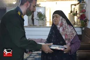 دیدار مسئولان شهرستان شاهرود با خانواده شهدا+ تصاویر