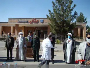 مراسم تجلیل از کادر درمانی بیمارستان شهدای لنجان توسط بسیج دانش آموزی سپاه ناحیه لنجان