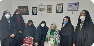 تکریم و تجلیل از مادر شهید سید رضا کیاء