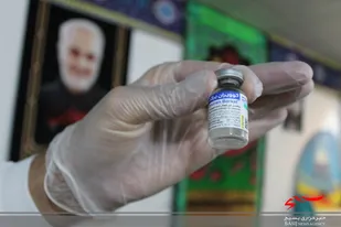 واکسیناسیون قرارگاه عملیاتی-مردمی شهید سلیمانی در خلیل آباد