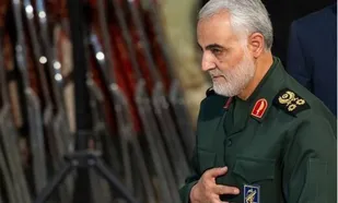 دعاکن در راه او تکه&zwnj;تکه شوم/از خدا عاقبت بخیری طلب دارم