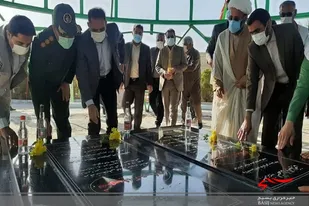 تجدید میثاق با شهدا در نخستین روز از دهه&zwnj; فجر