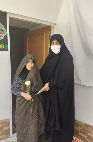تقدیر از مادران شهدا به مناسبت هفته دفاع مقدس در سرخه+ تصاویر