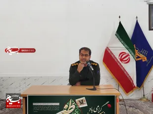 نشست بصیرتی سیاسی به مناسبت روز سرباز در سپاه تنگستان برگزار شد