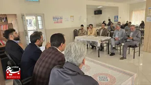 جلسه جهاد تبیین و روشنگری در شرکت پلیمر پاکت زاهدان