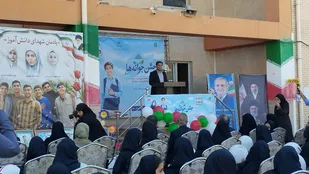 دانش&zwnj;آموزان با شناخت استعدادها و تلاش، آینده خود را بسازند