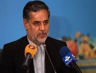 حمله به سپاه و تضعیف آن بی&lrm;انصافی است/ موضع توهین&lrm;آمیز مسئولین به سپاه همگامی با دشمنان نظام است