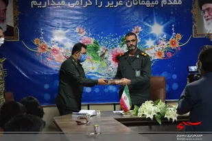 آیین تکریم و معارفه فرمانده حوزه مقاومت بسیج علی ابن ابی طالب(ع) محلات