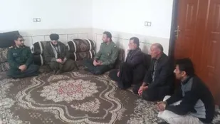 دیدار با خانواده شهید رضا زنگنه در لردگان