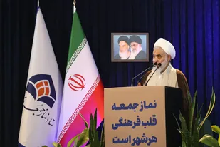 رئیس جمهور را همراهی کرده و وی را تنها نگذاریم