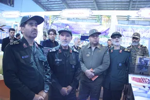 بازدید معاون هماهنگ کننده قرارگاه خاتم الانبیا از نمایشگاه دستاوردهای 5 سال اخیر بسیج
