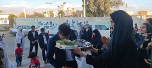 در قالب جشن پیوند فاطمی؛ ۱٠ زوج جوان جیرفتی راهی خانه بخت شدند