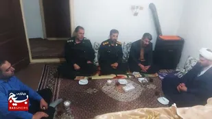 معاون هماهنگ کننده سپاه ماکو با جانباز 70 درصد دیدار کرد