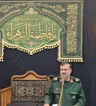 قدردان مصباح های ایستاده پای انقلاب و نظام اسلامی باشیم/کسی نمی&zwnj;تواند نااهلان را وارد خیمه&zwnj; مستحکم انقلاب کند