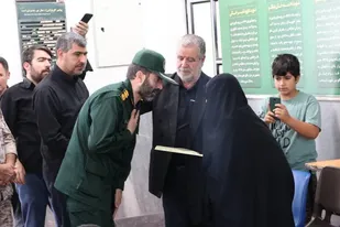 دیدار و تجلیل جانشین تیپ 36 سپاه انصارالمهدی(عج)استان زنجان از مادر شهیدان خان بابالو
