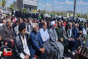 آیین استقبال از پرچم متبرک حرم امام رضا(ع) در روستای نگار خاتون فامنین
