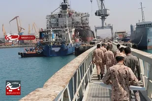 بازدید سربازان وظیفه سپاه امام سجاد علیه السلام  از توانمندی های ایزوایکو قطب صنایع دریایی کشور