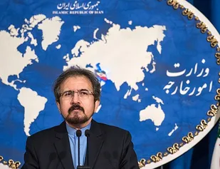 حضور وزرا در منزل سفیر سوئد اقدامی شفاف، منطقی و قابل دفاع است!! / در تهران هفته ای یکی دو نمونه از این مراسم ها داریم/ از این نمونه در دولت های قبلی بسیار بوده اما مصادیقش را نمی گویم!