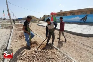 کاشت ۶۱ نهال به یاد ۶۱شهید بخش کربال