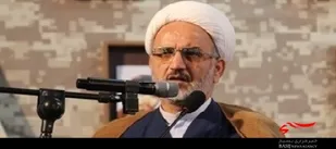 امام خمینی(ره) در حفظ انقلاب با کسی تعارف نداشت / ایمان و توکل به خدا در همه امور ویژگی بارز امام بود