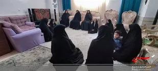 تبیین آموزه&zwnj;های چهل حدیث امام خمینی(ره) در پایگاه حضرت زینب(س)