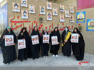 گرامیداشت شهدای دفاع مقدس در گلستان شهدا