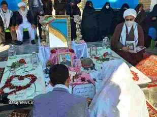 آیین عقد زوج تایبادی و باخرزی در جوار مزار شهدای گمنام برگزار شد
