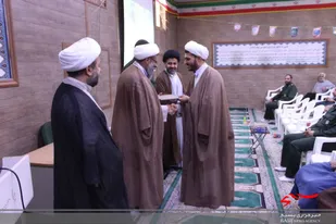 تکریم و معارفه مسئول دفتر نمایندگی ولی فقیه در سپاه ناحیه مقاومت بسیج نظرآباد برگزار شد
