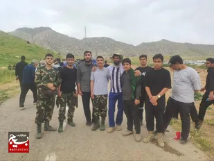 حضور بسیجیان سپاه ناحیه امام حسن(ع) قزوین در اردوی راهیان غرب کشور در ارتفاعات بازی دراز کرمانشاه