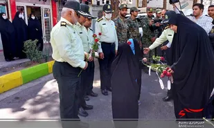 تجلیل و تقدیر از پرسنل فراجا خراسان جنوبی توسط جمعی از بانوان شهرستان بیرجند