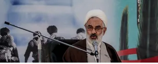 پاسداران فتنه&zwnj;ها را به فرصت تبدیل می&zwnj;کنند/ انقلاب اسلامی توقف ندارد