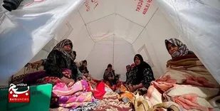 کمک 107 میلیون تومانی غرفه&zwnj;داران بازارچه مرزی خراسان رضوی به زلزله&zwnj;زدگان خوی