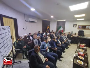 دیدار مسئولین با فرمانده ناحیه مقاومت بسیج کارون