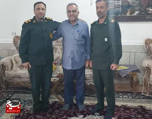 دیدار فرمانده سپاه شهرستان لالی با پیشکسوت و رزمنده دفاع مقدس
