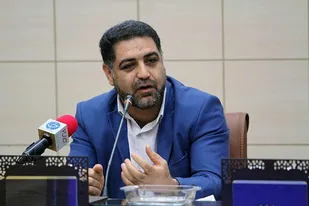 تولید برنامه&zwnj;های هنری و نصب پوستر شهدا در فضای شهر یزد