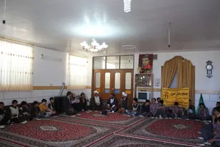 دیدار دانش آموزان بسیجی واحد&zwnj;های امام زمان (عج) و ارشاد شهر رودیان با خانواده شهید حسینی