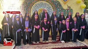 سرود انقلابی باید انسان ساز باشد