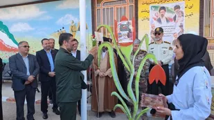 نواخته شدن زنگ ایثار و مقاومت همزمان با آغاز سال تحصیلی ۱۴۰۶ ـ ۱۴۰۵ در مسجدسلیمان