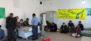 برپایی میز خدمت بسیج و میقات صالحین در بیارجمند+ تصاویر