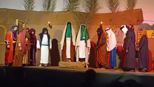 نمایش آیینی مادر روایت قسمتی از زندگانی نورانی حضرت زهرا(سلام الله علیها)