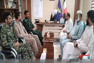 دیدار و نشست فرماندار کنارک و سران طوایف این شهرستان با فرمانده ناحیه سپاه شهرستان کنارک
