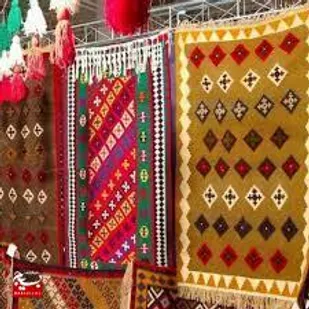 نقش اقتصاد مقاومتی بر دار قالی/ اشتغال&zwnj;آفرینی با هنر جاجیم بافی