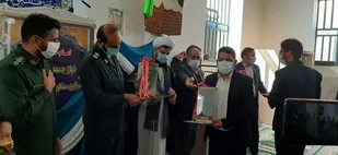 تجلیل از بسیجیان فعال فرهنگی و مذهبی در نماز جمعه مروست