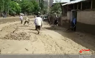 گروه های جهادی به کمک مردم سیل زده طالقان شتافتند